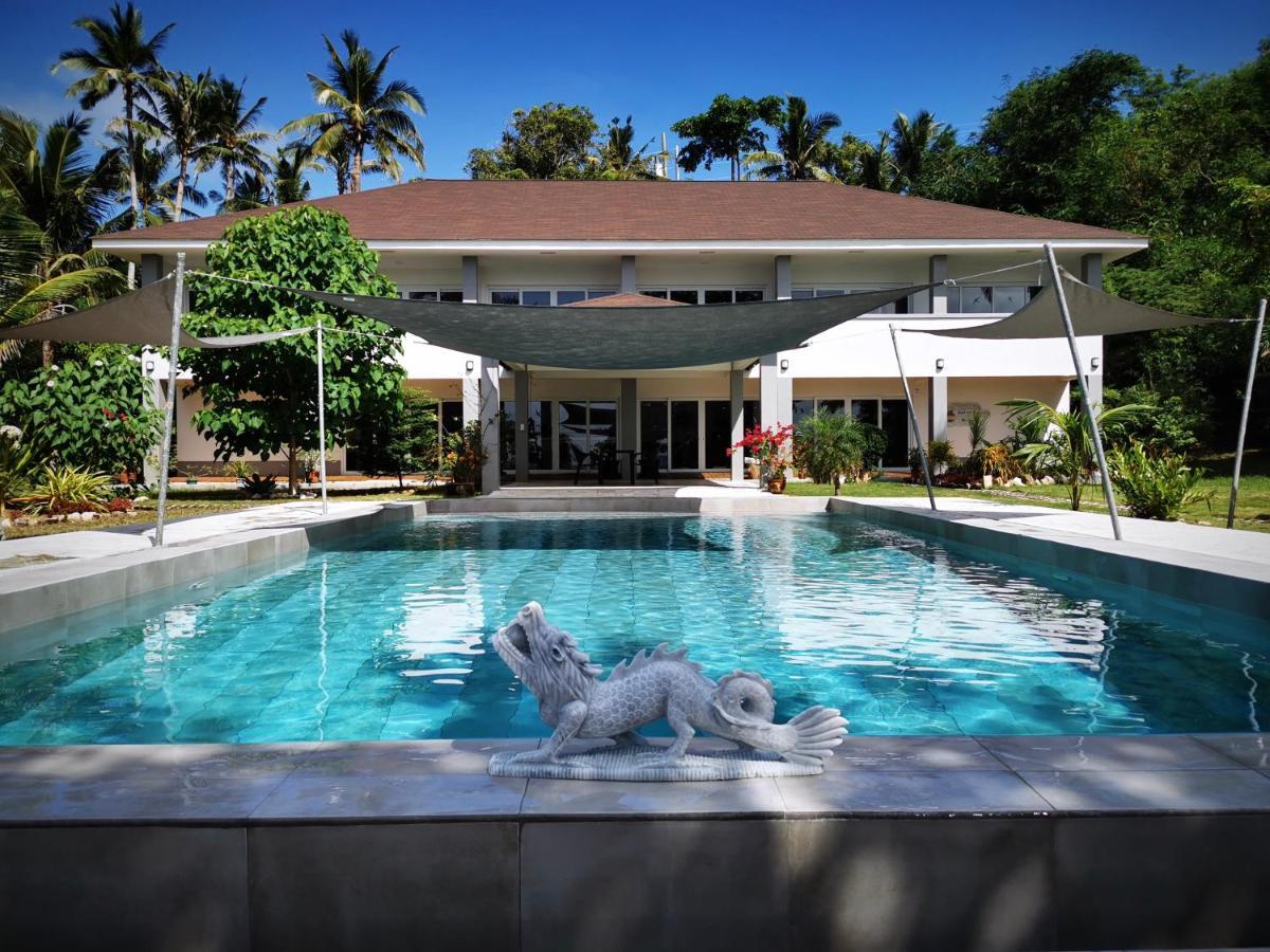 Sunset Cove Beach & Dive Resort Romblon Exterior photo