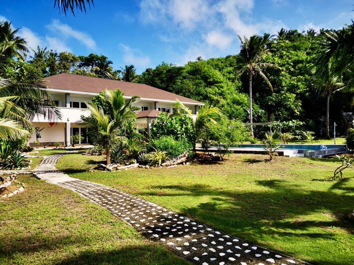 Sunset Cove Beach & Dive Resort Romblon Exterior photo