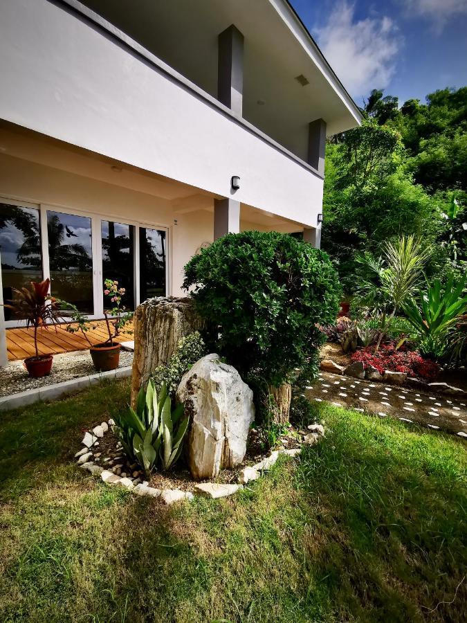 Sunset Cove Beach & Dive Resort Romblon Exterior photo